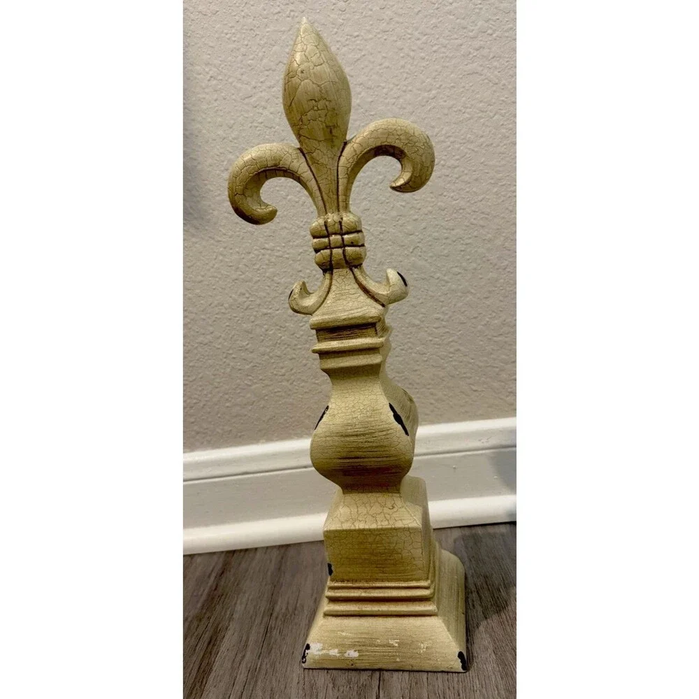 Fleur De Lily Reproduction 16